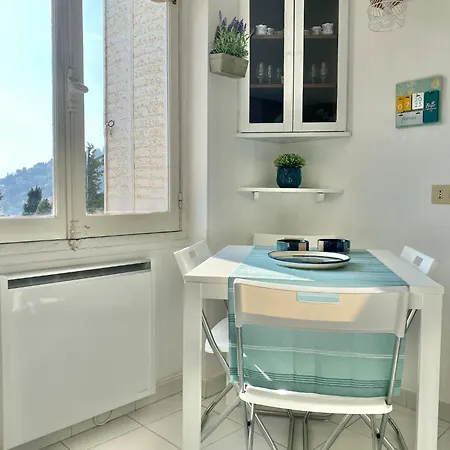 Lejlighed 'la Hygie' Cozy Appartement, Vue *